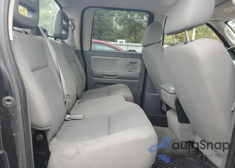 2006 Dodge Dakota Quad Slt z USA, uszkodzony, nr VIN 1D7HW48N66S645411